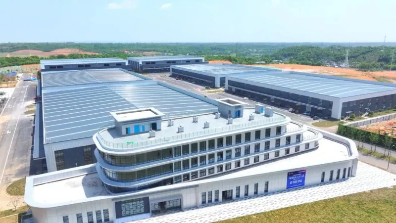 Autofabriek Magazijn Staalconstructie