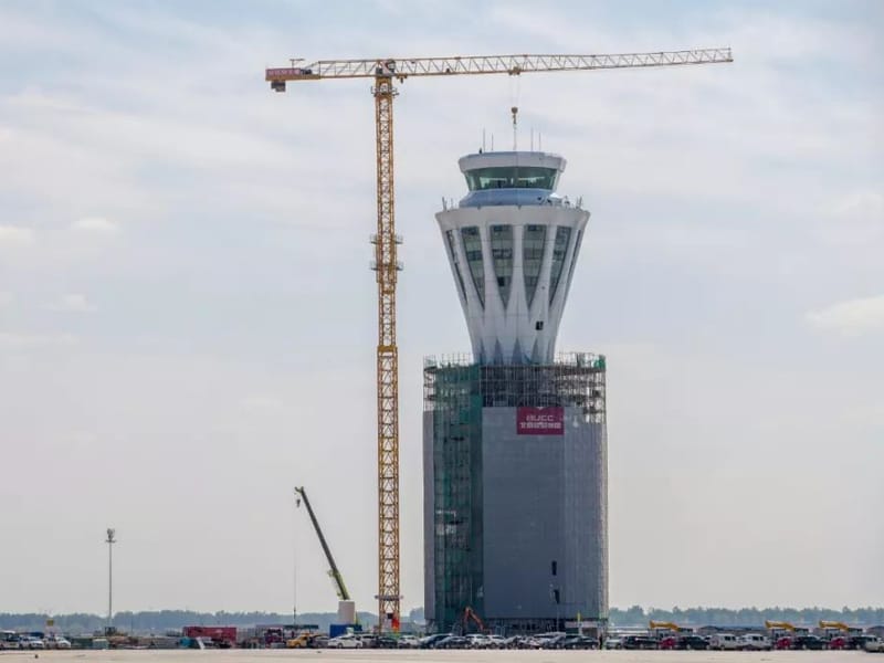 Stalen structuur luchthavencontroletoren