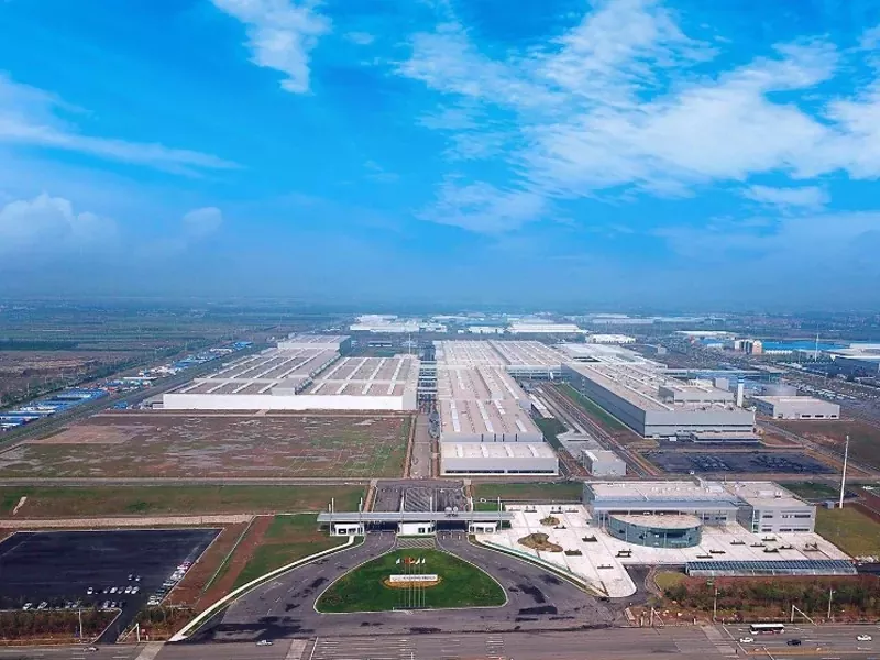 Industrieel logistiek park van staalconstructies
